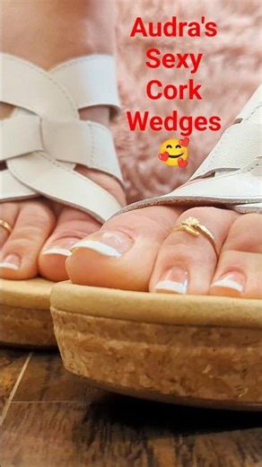 Sexy cork wedges 😍🩷 #beautifulfeet