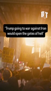 At an emergency anti-war mobilization in New York City, protesters denounced the fraud of Trump’s “anti-interventionism.” Dropping 30,000-pound bombs on Iran would not be “limited,” as the White House claims. It would trigger a new war that would make Iraq look mild in comparison. Speeches from @niacouncil and @answercoalition | BreakThrough News