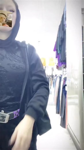 ‎قمر 🌙‎ on Instagram: "Heys reels(#reels ideo #viral(#viralvideos (#trending(#explorepage (#instapic #attend (#instareels (#reelstrending (#trendalert #hijabstyle #rook"