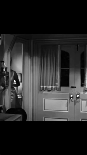 33K views · 1.6K reactions | Sophia Loren and Cary Grant in "Houseboat" (1958) #oldhollywood #hollywoodstars #hollywoodgoldenage #sophialoren #carygrant | Vestiges of Hidden History | Facebook