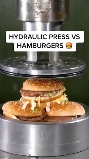 Did you expect this? 😱 #foryou #fyp #burger