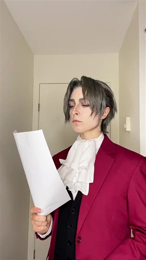 yeah. #aceattorney #edgeworth #aceattorneycosplay #milesedgeworth