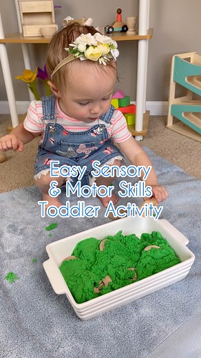 22K views · 241 reactions | Kinetic sand is a fun way to help your little one develop their pincer grasp while also exploring their senses. Highly recommend! #kineticsand #toddlerlearning #sensoryplay #kidsactivities | Jake Coco | Facebook