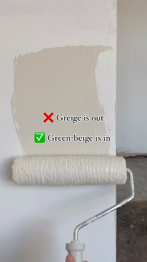 Life_at_Lydias on Instagram: "AD. Greige is out ❌ Green-beige is in ✅ (Can we come up with a catchy word for Green-beige please?) My current feeling is green-beige is the perfect neutral.This is Rust-o-leum Oyster in chalky wall paint that I was GIFTED. It’s warm yet not boring and goes with most colour schemes. If you go ‘too green’, you’re locked into a colour scheme. If you go ‘too beige’ you’re potentially looking a tad boring. Mix them together and you’ve introduced colour without overpower