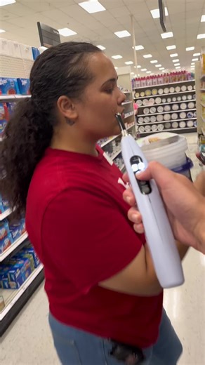 This took the craziest turn im still in shock😭😭 #fyp #fypシ #foryou #luminancered #fypage #fypシ゚viral #popular #foryoupage #xyzbca #redlight #skintok #publicreaction #viral #employee #shocking #fight #acne link in bio to purchase!