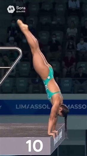 Perfect Handstand Dive by a Cypriot Athlete#Diving#HandstandDive#PlatformDiving#PerfectDive