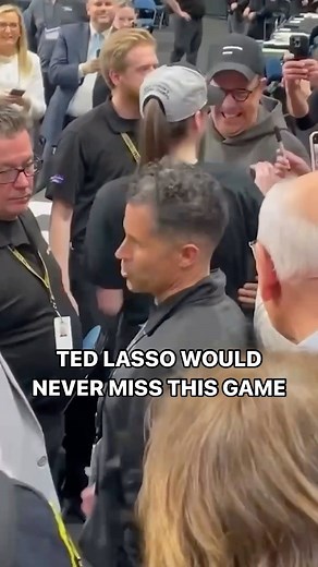 Jason Sudeikis 🤝 Caitlin Clark homies for life | College Hoops on FOX