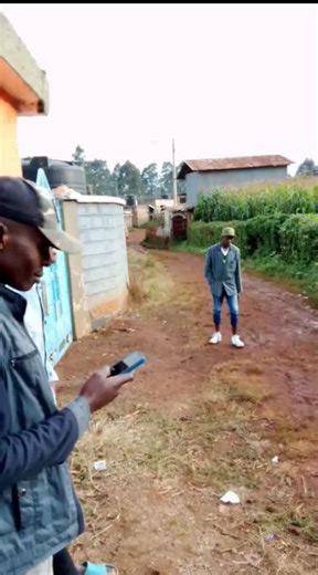 thee..chronics on TikTok