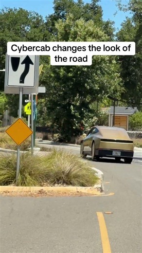 Tesla Cybercab changes the look of the road #fyp #viral #tesla #cybercab #robotaxi