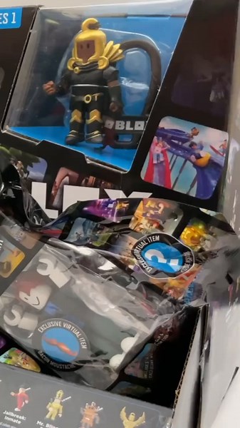 Roblox BACKPACK CLIPS & CODES, Hangers Mystery Bags #roblox #robloxtoys #robloxtoycodes #robloxtoycode #robloxtoysdiscontinued
