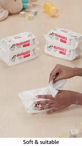 HUGGIES Simply Clean Baby Wipes Flip Lid Packs 704 Wipes Total, White, Unscented, 11 Count