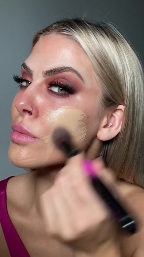 Glam time baby 🫶🏼 makeup tutorial for a copper smokey eye and dewy skin 🤍 #inglotcosmetics #sosucosmetics #makeuptutorial #smokeyeyesmakeup #makeup