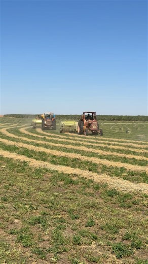 138K views · 1.1K reactions | volvo tractor working like a Robot #volvo #robot #tractor #mexicocity @highlight | Sajib Hossain | Facebook