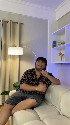 Letting go doesn’t mean losing control, it means gaining freedom. When you try to do everything, your business ends up running you. That’s the fastest way to burnout. Real freedom comes when you trust the right support to handle the tasks that don’t need your hands on them. With a VA, you get your time back, focus on growth, and finally run your business without it running you. Stop carrying it all alone. Hire your VA today! DM us or book a discovery call at taskflova.com. #TaskFloVA #TaskFloVAC