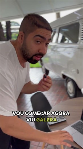 Nova estratégia de vendas liberada se o carro não te convence a dança convence #justinbieber #viral