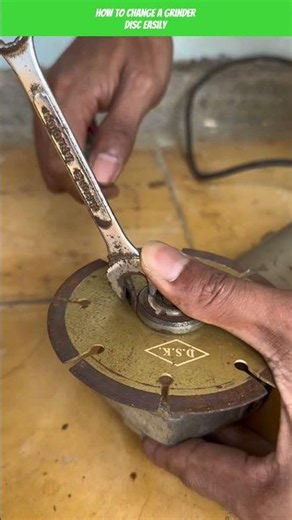 Lost Your Grinder Key? How to Change a Grinder Disc Easily