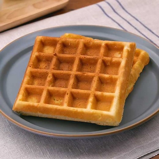 ホットケーキミックスで作る！ お手軽シンプルワッフルのレシピ動画・作り方 | デリッシュキッチン