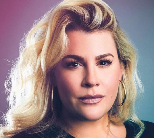 Heather McMahan Wiki, Height, Age, Husband, Family, Biography & More