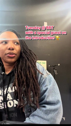 It’s my favorite day of the week! TERRIFIC TUESDAY. TOUGHER TUESDAY. TOUCH YOUR TOES TUESDAY. …I’ma work on it - just give me some time, lol. Anyway- today’s video has a guest introduction AND a guest modeling feature, what a treat 🤩 (TREAT TUESDAY? still working on it.) Class was so much fun today… good playlist, great vibes, and the best people 🥰 If you’re looking to build community and get to your best self, there’s no better place than @BBT Fitness. SEE YOU SOON! #CharlottePersonalTrainer 