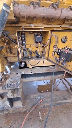 10K views · 47 reactions | 3412 CAT engine, rewiring burn electrical line, quick fix #mechanic #engine #repair #electrician #cat #technician Mechatronics Tyronn | Mechatronics Tyronn | Facebook