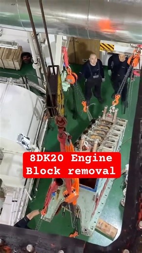Damaged😱 engine block Replacement #ship #engine #marinediesel #viralvideo #replacement