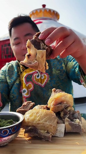 46K views · 602 reactions | Eating #asmreating #asmr #asmrfood (181) #reels #trending | ASMR Eating | Facebook