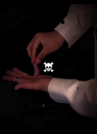 how it is possible🔥☠️#magic#americagottalent#edit#cold#foryoupage#itachiproject