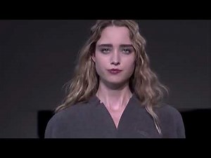 Giorgio Armani - 2014 Fall/Winter Womenswear Fashion Show