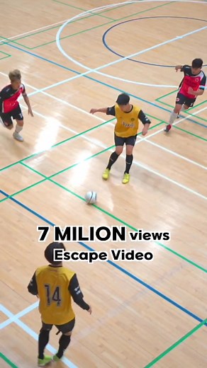 Learn The Great Escape Futsal Skills Tutorial
