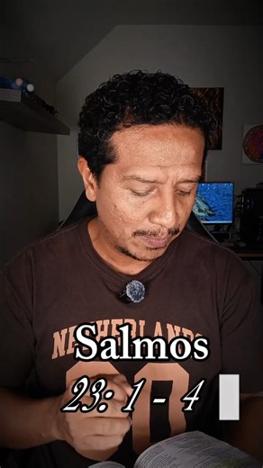 Salmos 23: 1 - 4#Dios #versiculodeldia #Salmos #mensaje