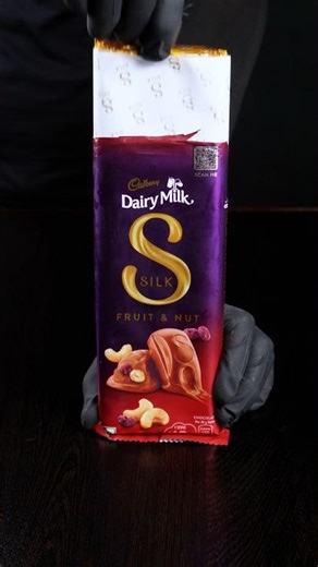 Dairy Milk Silk Fruit and Nut 🍫 Milkshake Recipe #shorts