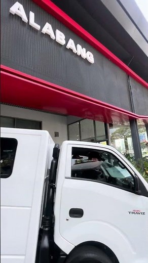 ISUZU TRAVIZ L UTILITY VAN WITH DUAL AC #isuzutraviz