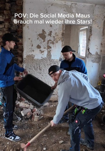 Es ist mal wieder einiges an Content im Kasten. 🎬 Und die Jungs liefern immer ordentlich ab 😎🛠️ Da kommt noch einiges – ihr könnt euch freuen! 👉 Folgt uns, damit ihr nichts verpasst. 👉 Und jetzt mal ehrlich: Wie läuft’s bei euch mit Mitarbeitern & Content drehen? Sind eure auch so motiviert – oder braucht ihr Überzeugungsarbeit? 😂 #azubipower #heizungsanitär #baustellenalltag #teamwork #lustaufhandwerk