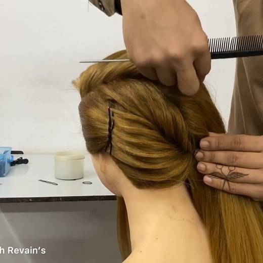 17K views · 596 reactions | Mermaid hairstyle tutorial for beginners | Revain's Salon | Facebook