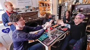 Small businesses use internet, intuition for consumer trends