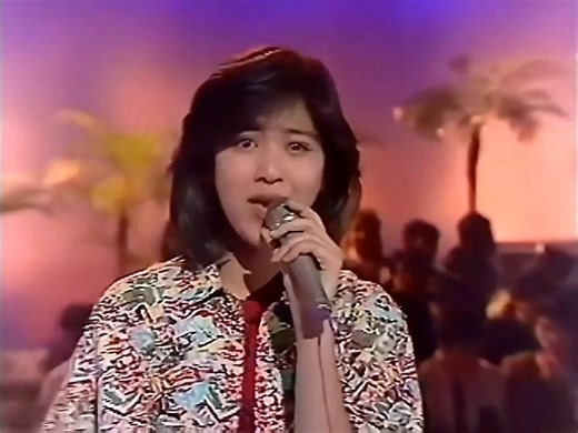 40 reactions · 15 shares | Broken Sunset by Momoko Kikuchi ブローケン・サンセット／菊池桃子 from her 7th single "Broken Sunset" (1986) | 1Q80S | Facebook