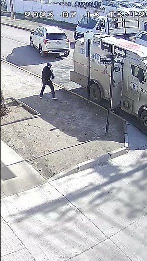 Roban más de $1.400 millones a camión de valores: Conductor es el principal sospechoso