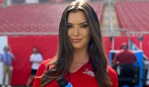 Watch Fans Go Nuts Over New Buccaneers Reporter Aileen Hnatiuk’s Photos At Tampa’s Training Camp - BlackSportsOnline