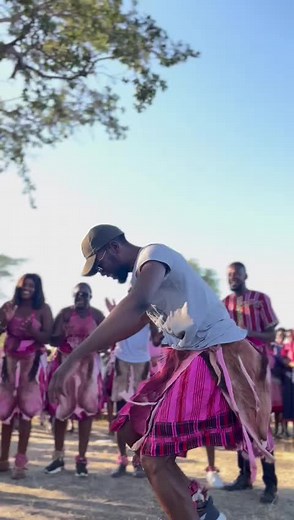 188K views · 2.3K reactions | We are serving Friday with Oshiwambo traditional dance.. Blogger: @that_kwambi | Namibianweddings | Facebook