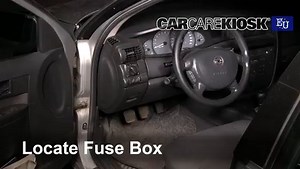 Interior Fuse Check: 2000 Opel Omega GLS 2.2L 4 Cyl.