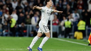 Real Madrid : l'incroyable lob de 70 mètres d'Arda Güler | Goal.com Français