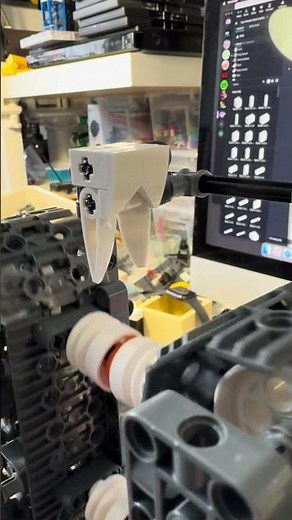 Lego GBC - Cup Conveyor Type 2 - better ball guide #gbc #lego #legotechnic