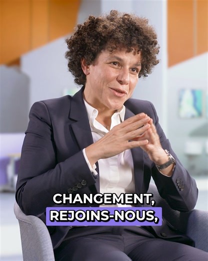 OpenClassrooms x Salesforce : former les talents Salesforce de demain Dans un marché où la transformation digitale s’accélère, OpenClassrooms et Salesforce unissent leurs forces pour répondre à un besoin clair : préparer des professionnels immédiatement opérationnels sur une plateforme qui évolue désormais à grande vitesse grâce à l’IA. La Global Workforce Development Partner Program Team de Salesforce porte une mission ambitieuse : réduire la pénurie de profils qualifiés maîtrisant les compéten