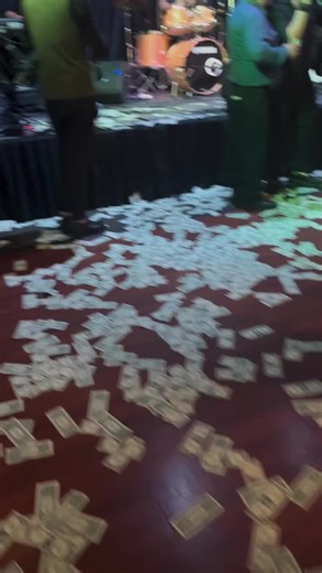 Της μάνας τ' όνομα μένει @Giannis Kapsalis @Makis Tsikos #viralreels #reelsfyp #γλεντι #κλαρίνο #χορος