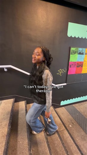 My kind of therapy 🫣👀 #viral #trend #therapy #vintagemarket