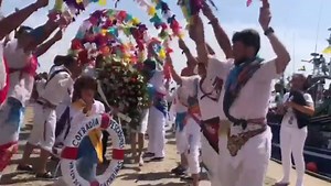 Camariñas celebra su tradicional y vistosa procesión del Día del Carmen