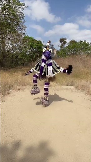 Dare to Burn: Scorching Foot Dance Challenge! Let's Gallop Together