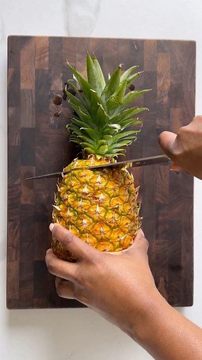 Pineapple Orange juice using the Nama j2. use code kiki10 for $55 off. Link in bio #Namaj2 https://namawell.com/discount/KIKI10?ref=Kikifoodies | kikifoodies