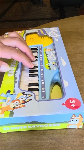 WOW! TRY ME! AMAZING! BLUEY NOTE KEYBOARD! #asmr #toys #amazing #shorts #viral #trending #cute