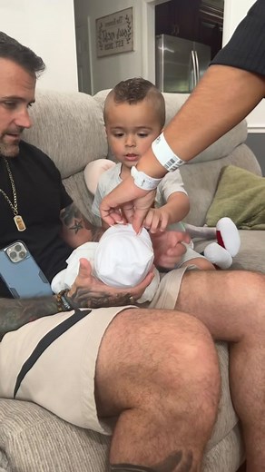 #reels #viral #trending #funnybaby #babylife | TheScruvo